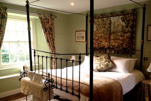 bedroom1